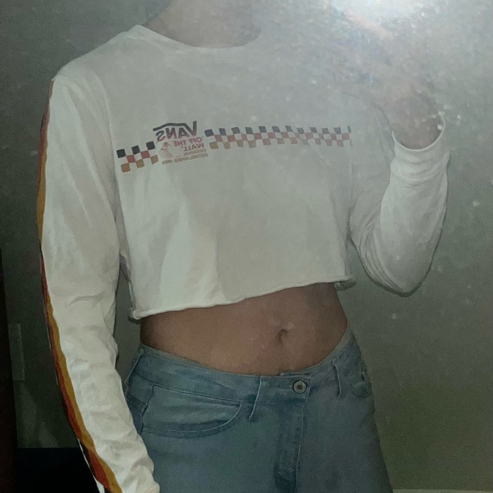 White longsleeve Vans cropped t-shirt